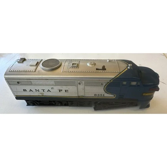 Lionel O Gauge 8351 Blue Santa Fe Blue Bonnet Diesel Engine Working (16-D) - Picture 1 of 11